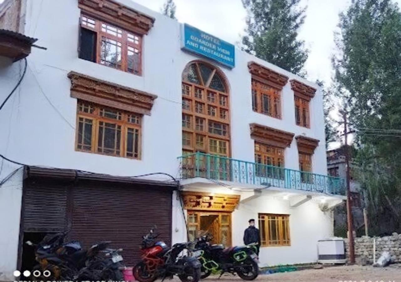 Hotel Border View Kargil Eksteriør billede