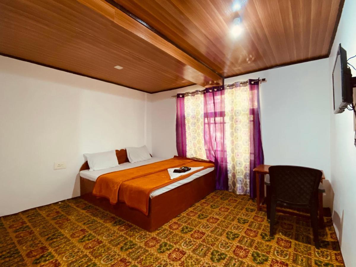 Hotel Border View Kargil Eksteriør billede